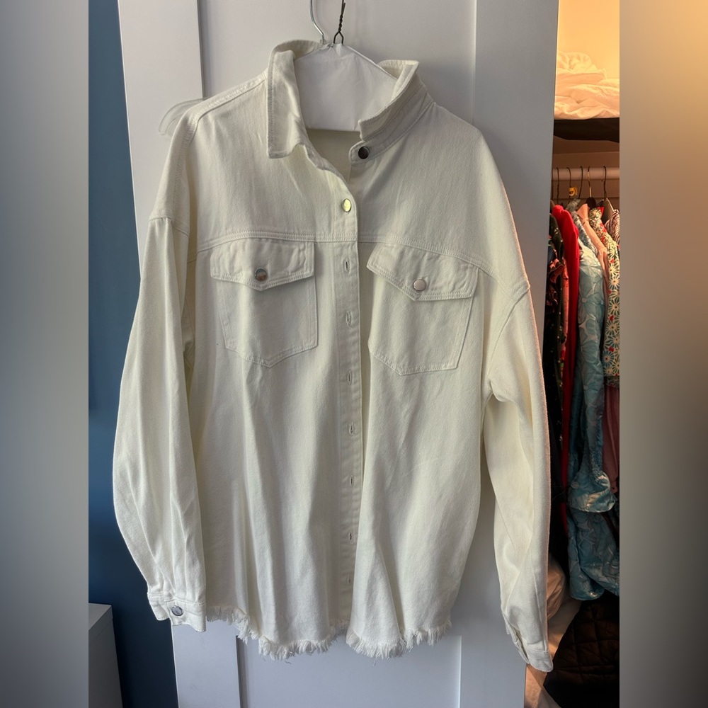 Chic Soul Off-White Denim Jacket